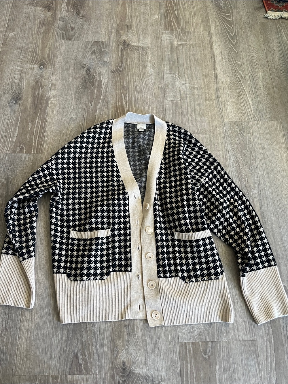 a new day Black & Cream Houndstooth Button-Front Cardigan